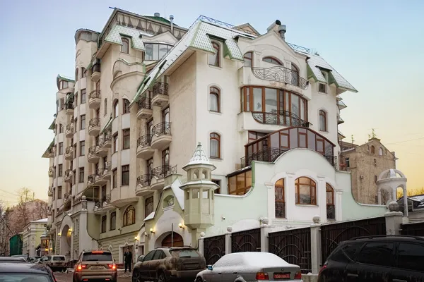 Элитные новостройки Москвы за четыре месяца выросли в цене на 4,2%