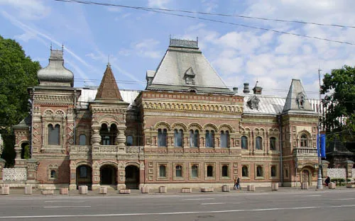 Улица Большая Якиманка. Цены на квартиры, инфраструктура, расположение