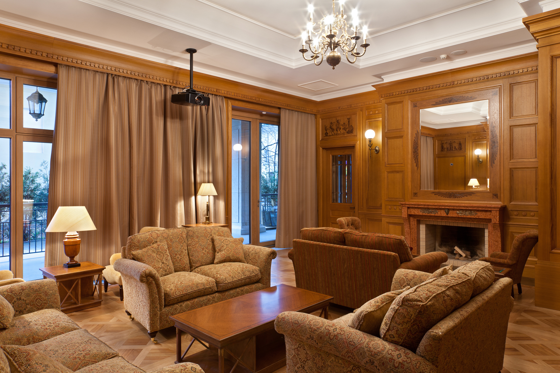 ТОР-5 квартир с каминами в лучших новостройках Москвы