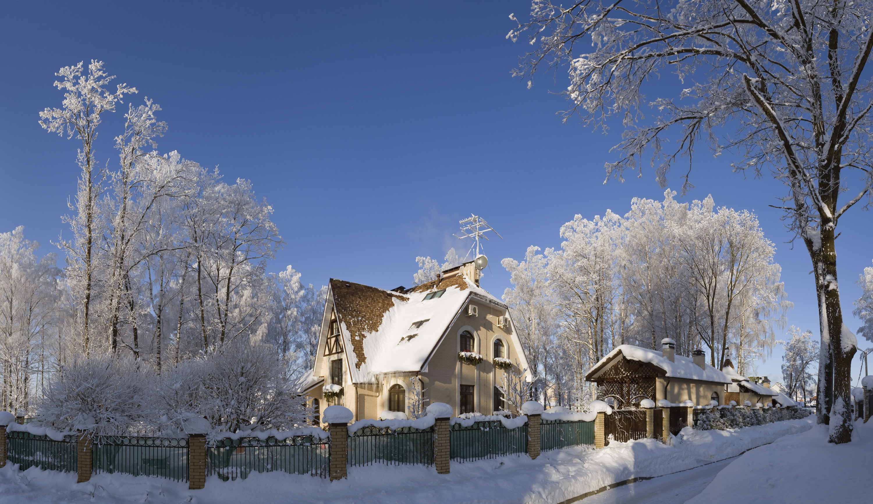 Стоимость аренды загородных домов на западе Подмосковья за год выросла почти в два раза