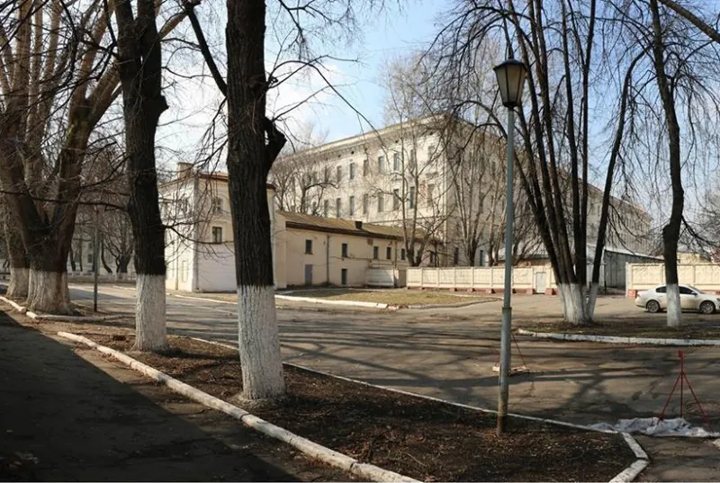 Столичные власти продают комплекс Военной академии у парка Зарядье