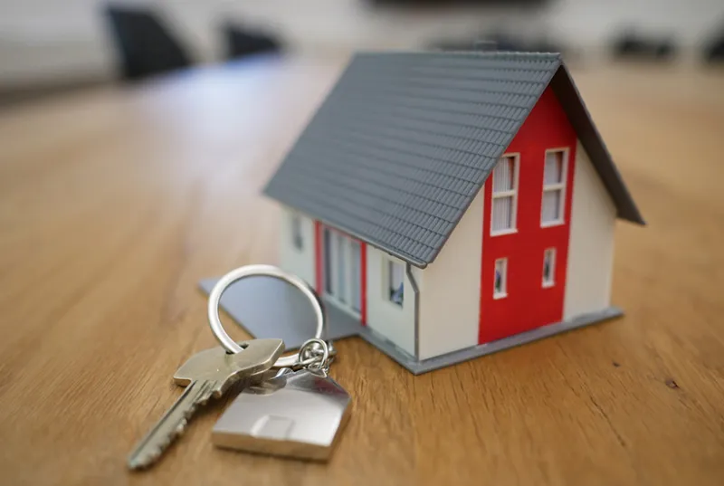 Почти половину квартир в московских новостройках покупают в ипотеку