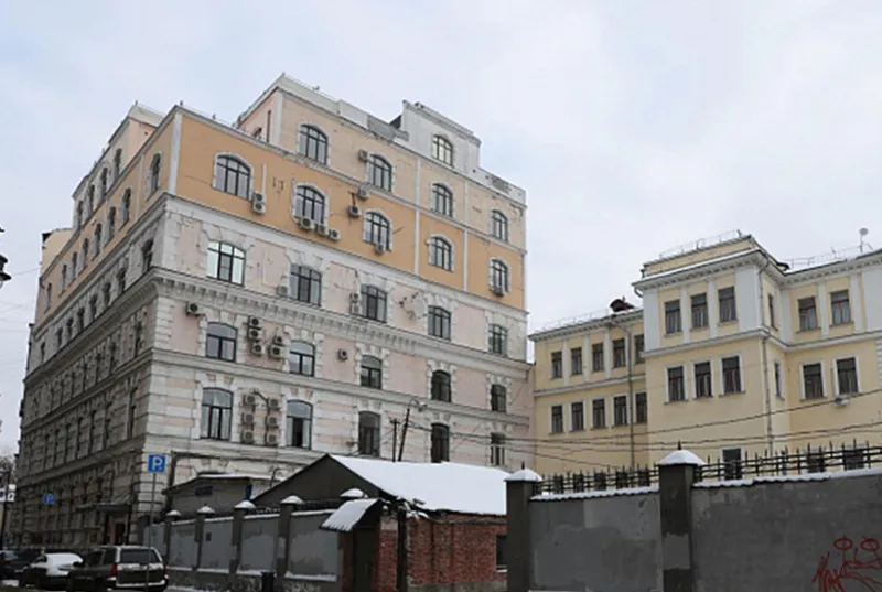 «Дом.рф» выставил на торги фабрику на Чистых прудах в центре Москвы