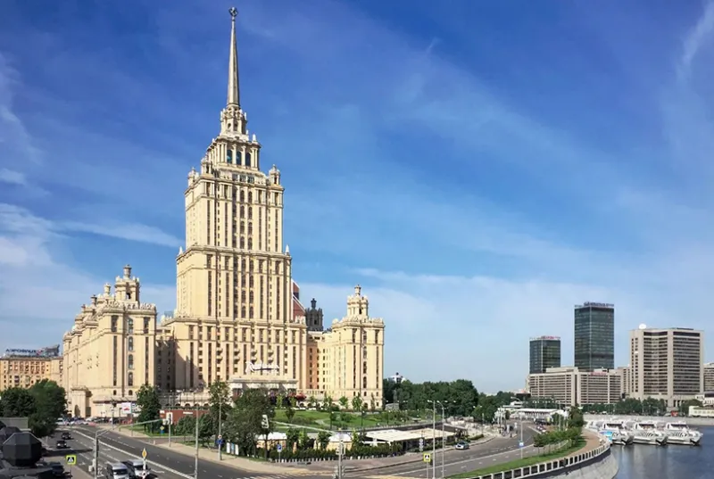 «Киевская площадь» возведет жилой комплекс рядом с гостиницей «Украина» в Москве