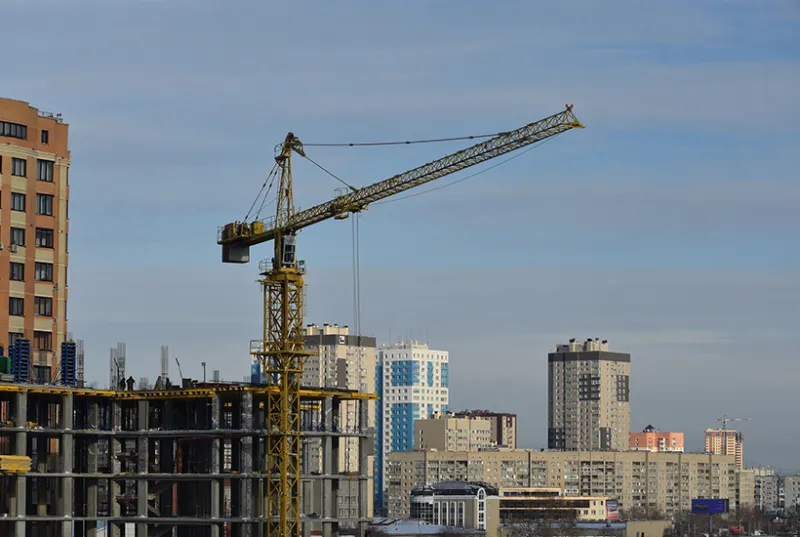 Спрос на жилье бизнес-класса в Москве снизился на 21% за квартал