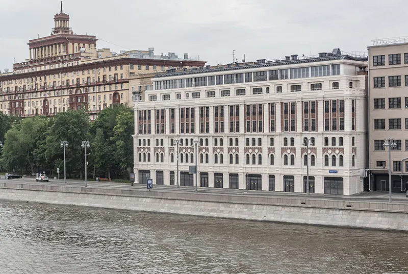 На Балчуге в центре Москвы сдали в эксплуатацию клубный дом де-люкс