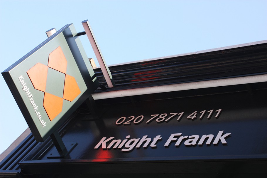 Среди агентств элитного жилья  по запросам в "Яндексе" лидирует Penny Lane Realty 