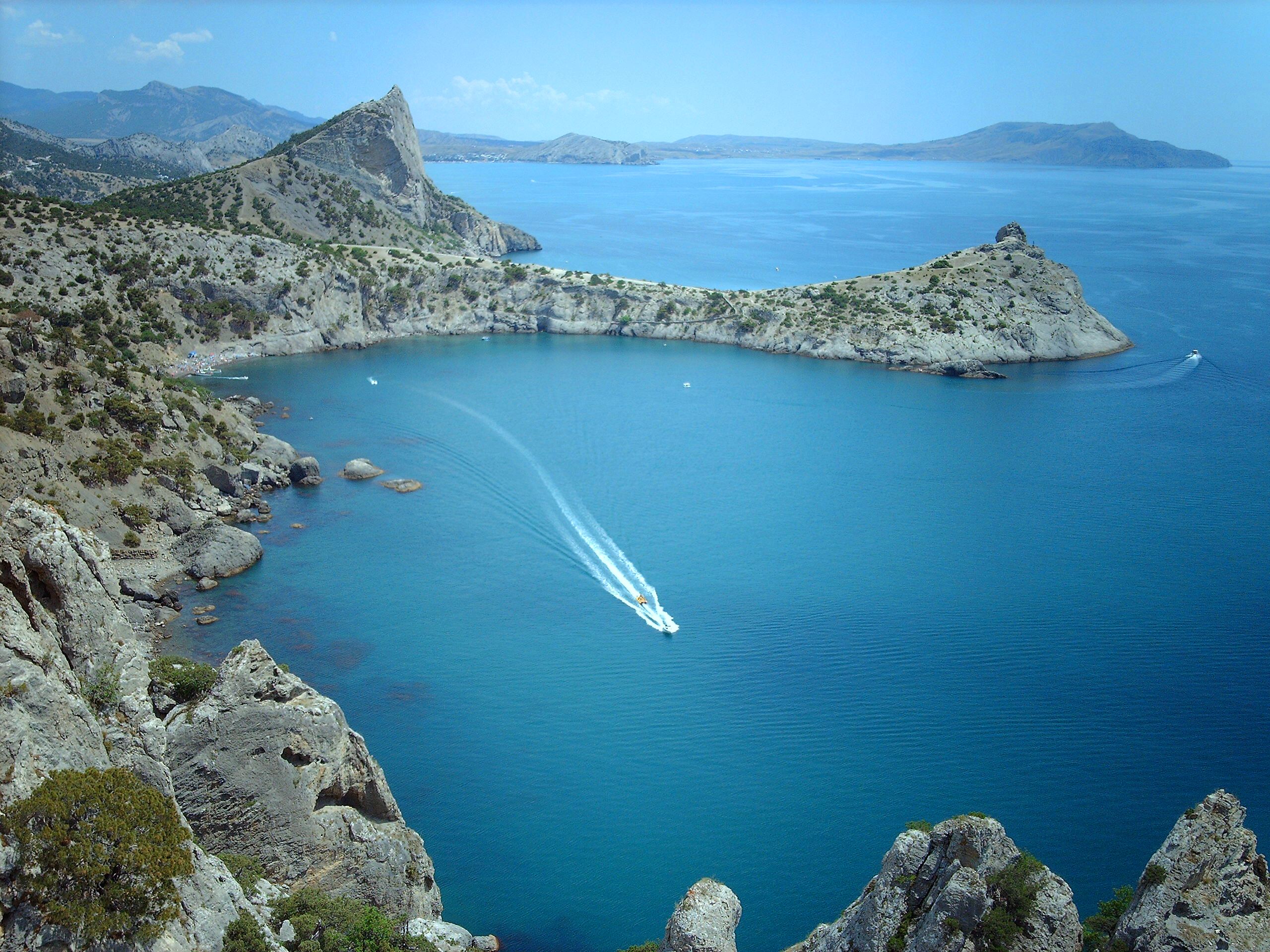 Инвестиции в Крым. То, что не позволено Цезарю, позволено быку