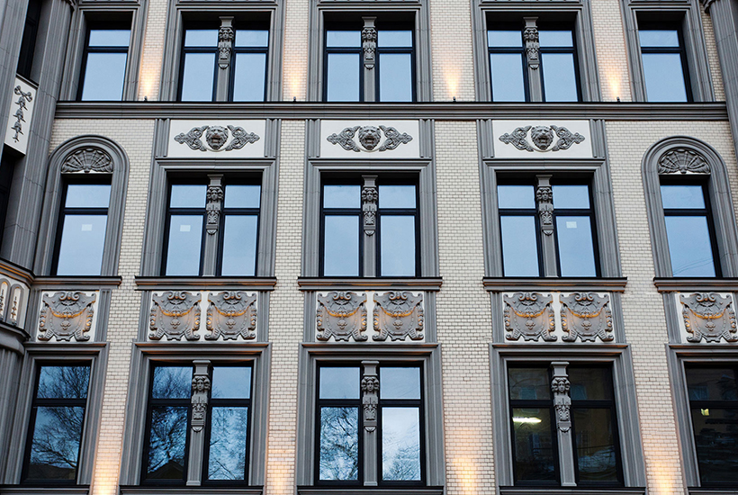 Малая Никитская, 15