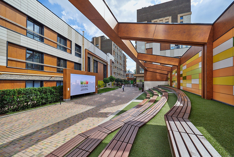 Парк Мира (Мира, 102)