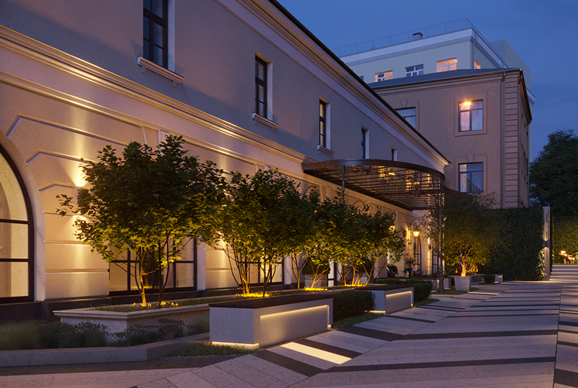 Гоголевский, 12