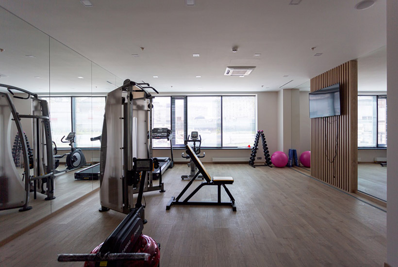 Story (Стори, 3-й Автозаводский, 3)