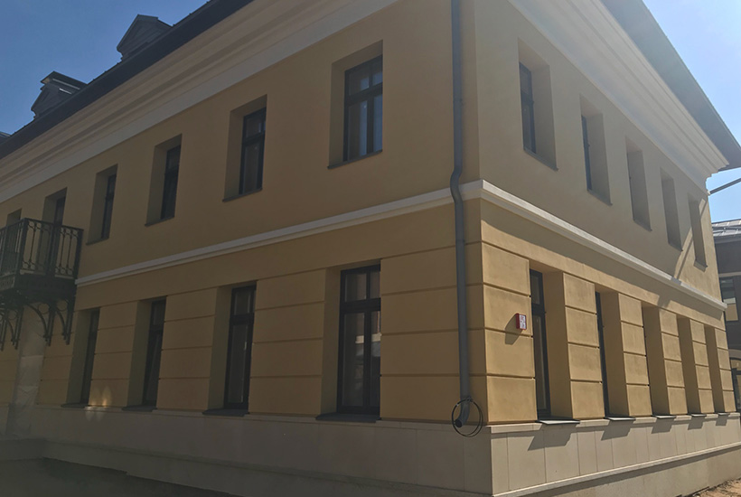 Меценат (2-й Кадашевский переулок)