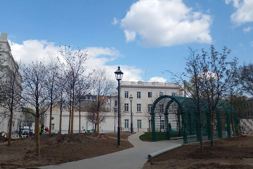 Lion Gate (Малый Сухаревский, 4)